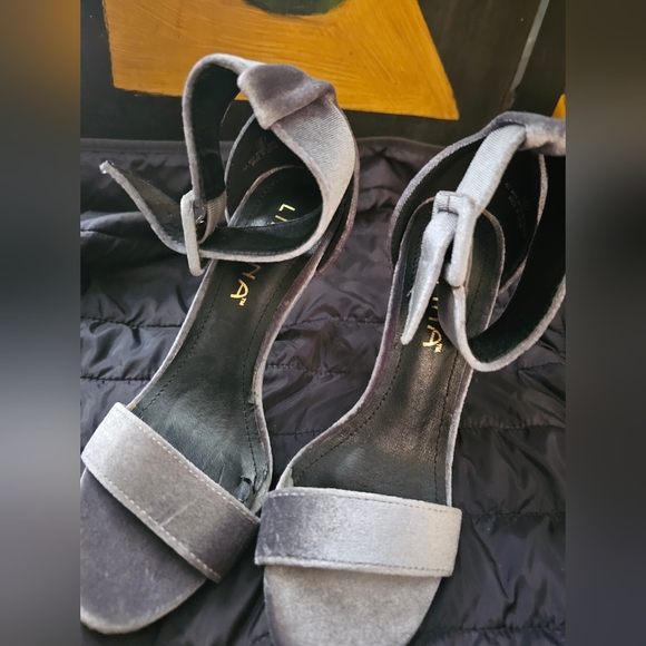 Liliana Heels - Picture 2 of 8